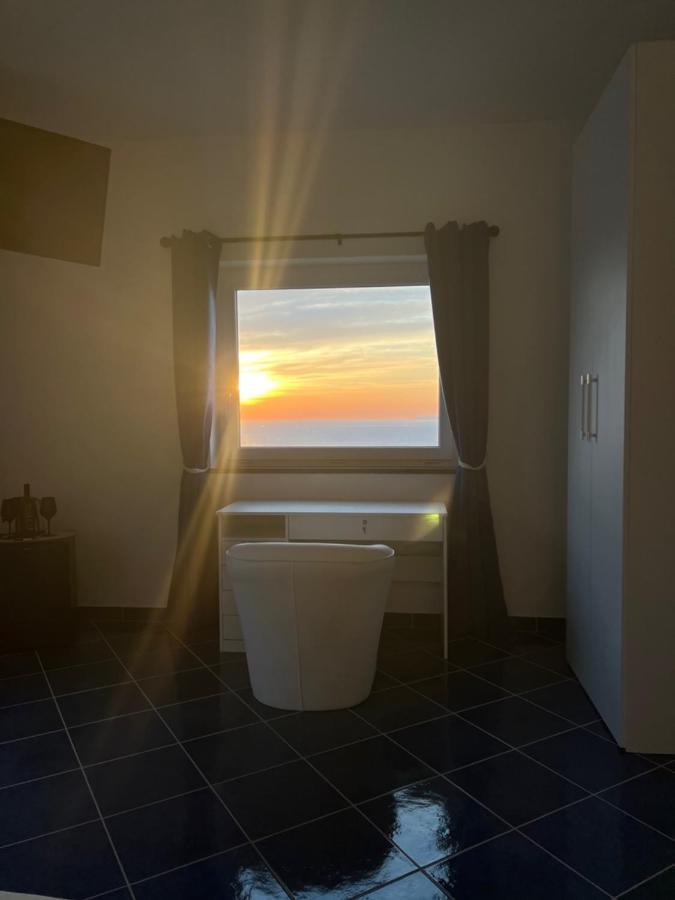 مبيت وإفطار أناكابْري Vista Mare Bb المظهر الخارجي الصورة