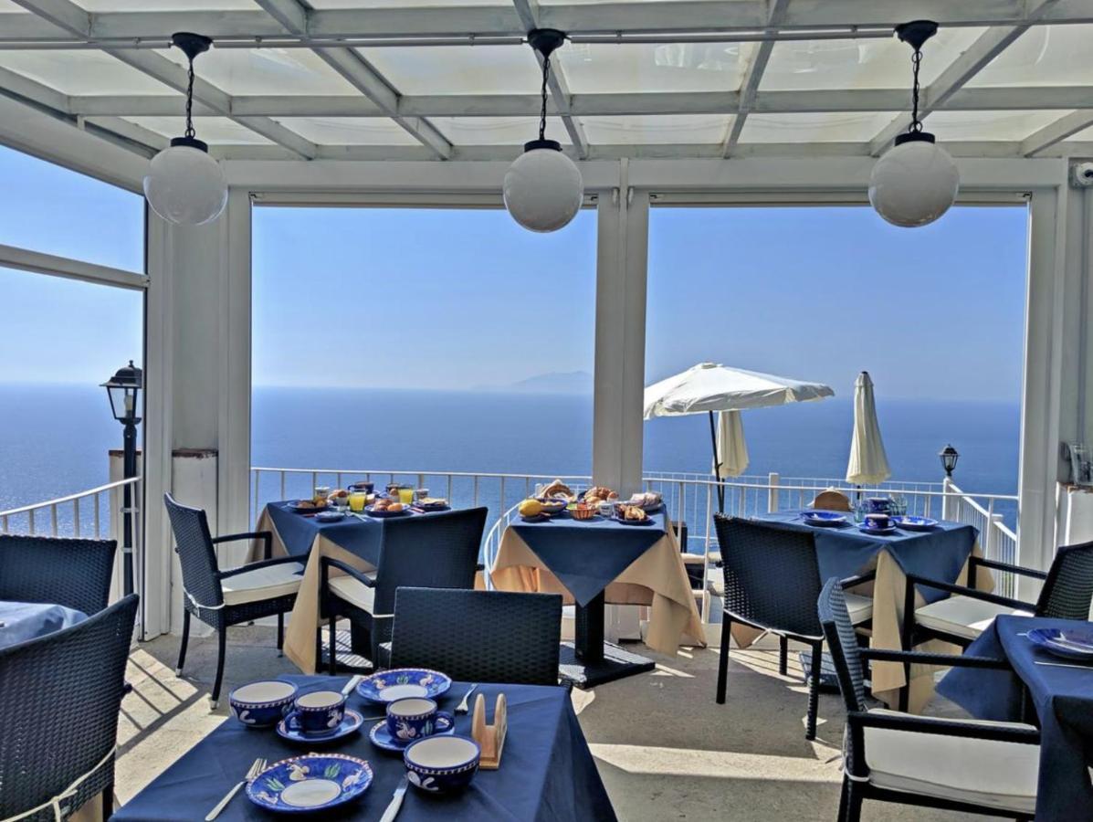 مبيت وإفطار أناكابْري Vista Mare Bb المظهر الخارجي الصورة